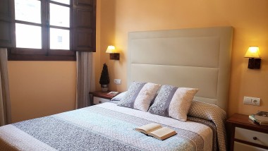 Casitas Cueva del Gato - Casa El Lago